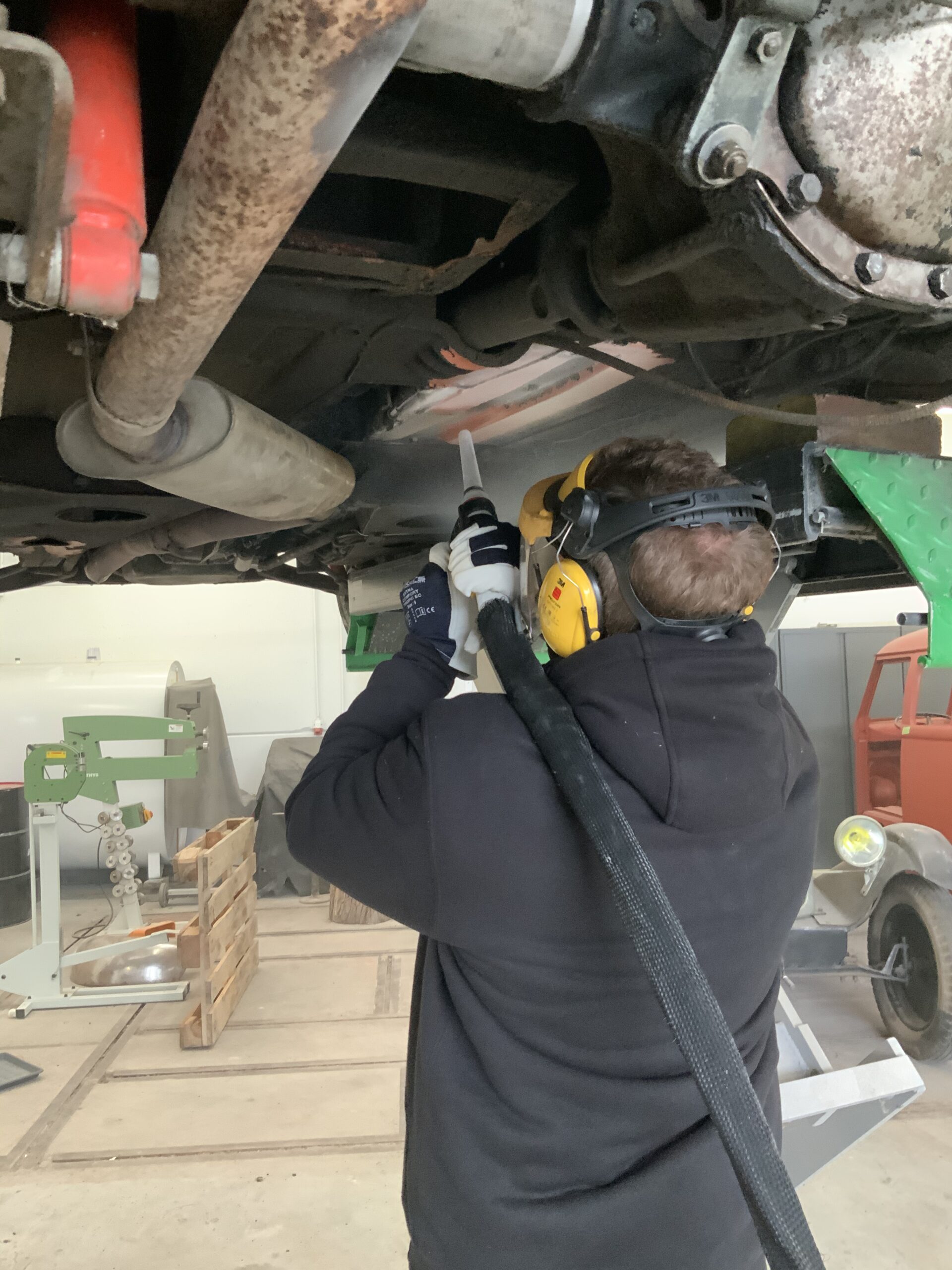 Nettoyage cryogénique châssis et moteur automobile — Icetec Belgique